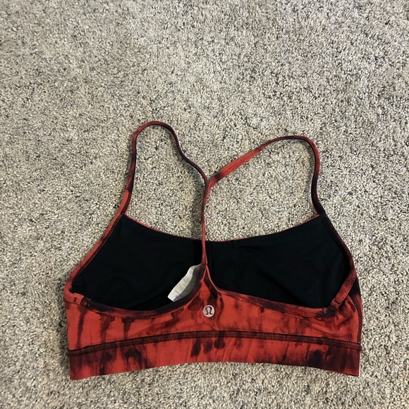 lululemon Red and Black Sports Bra - Picture 2 of 2